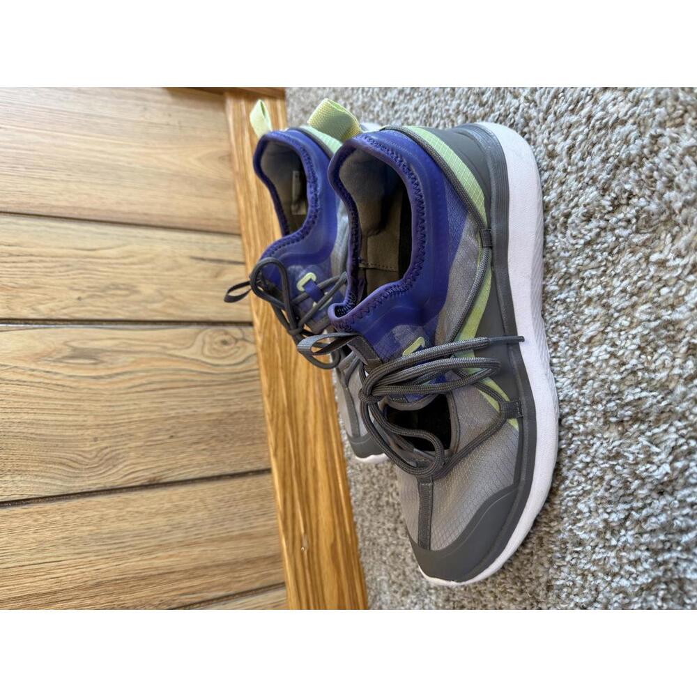 Vionic Womens Giselle Gray Purple and Green Athletic and Training Shoes Size 8.5